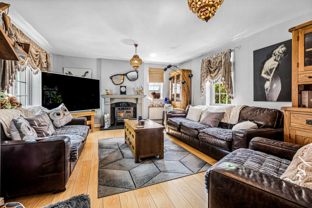 House in Charnwood, Anstey - More