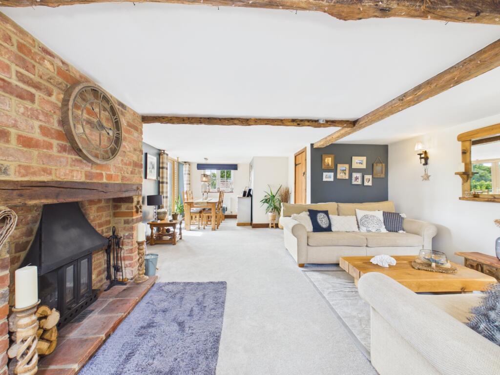 House in Basingstoke and Deane, Silchester - View 3