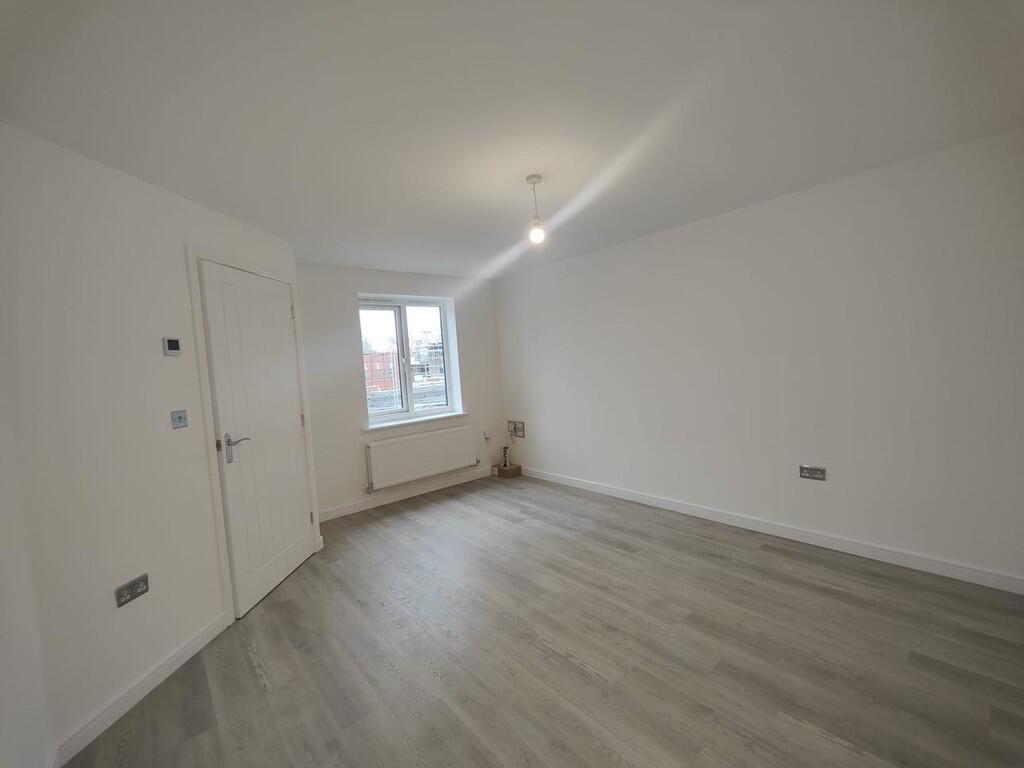 House in Chorley, Euxton - View 5