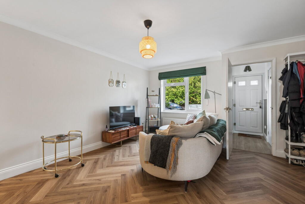 House in North Hertfordshire, Hertfordshire - View 2