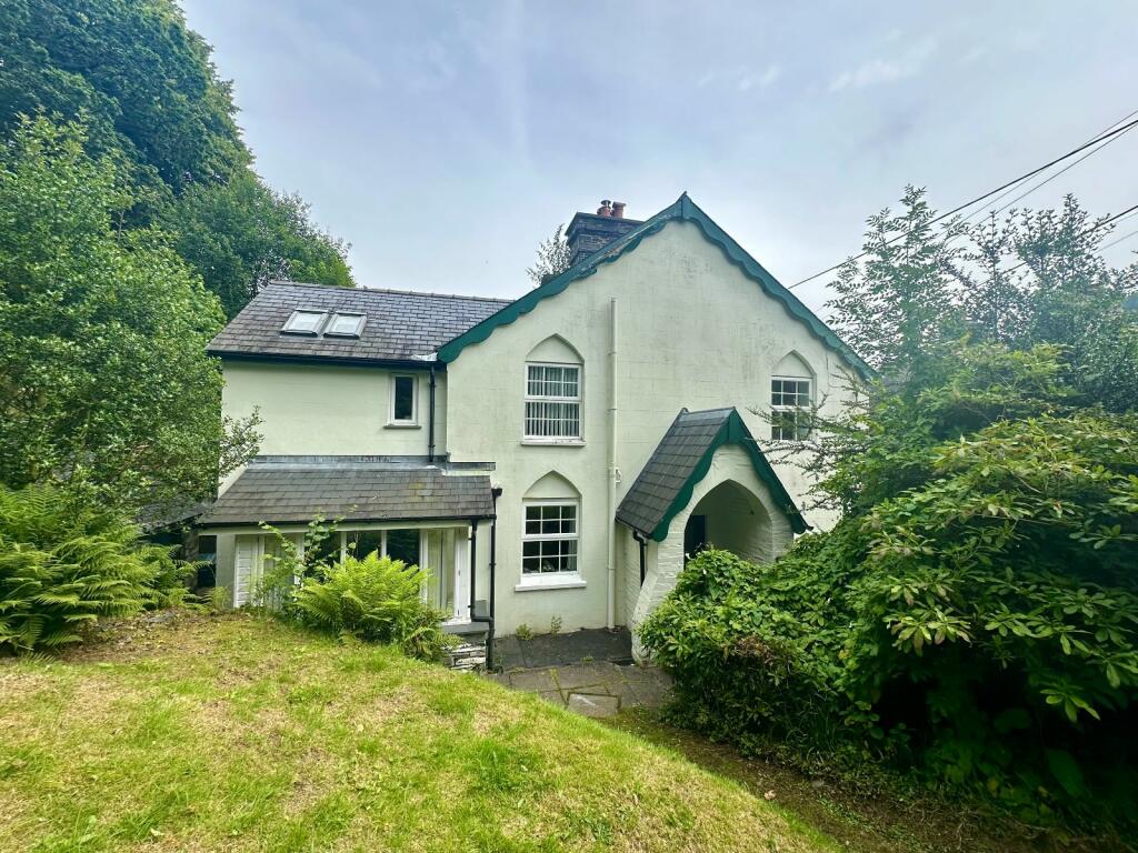 Main image of property: 4 Mawddwy Cottages, Dinas Mawddwy, Machynlleth, SY20 9LW