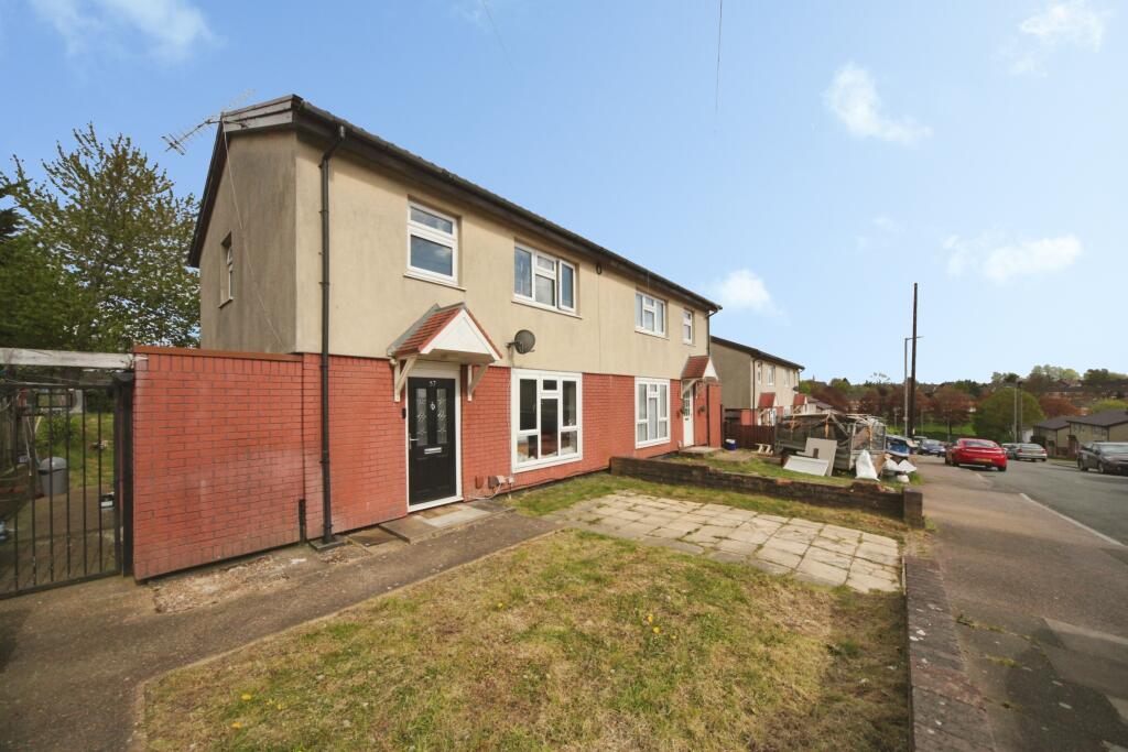 Main image of property: Williton Road, Luton, LU2