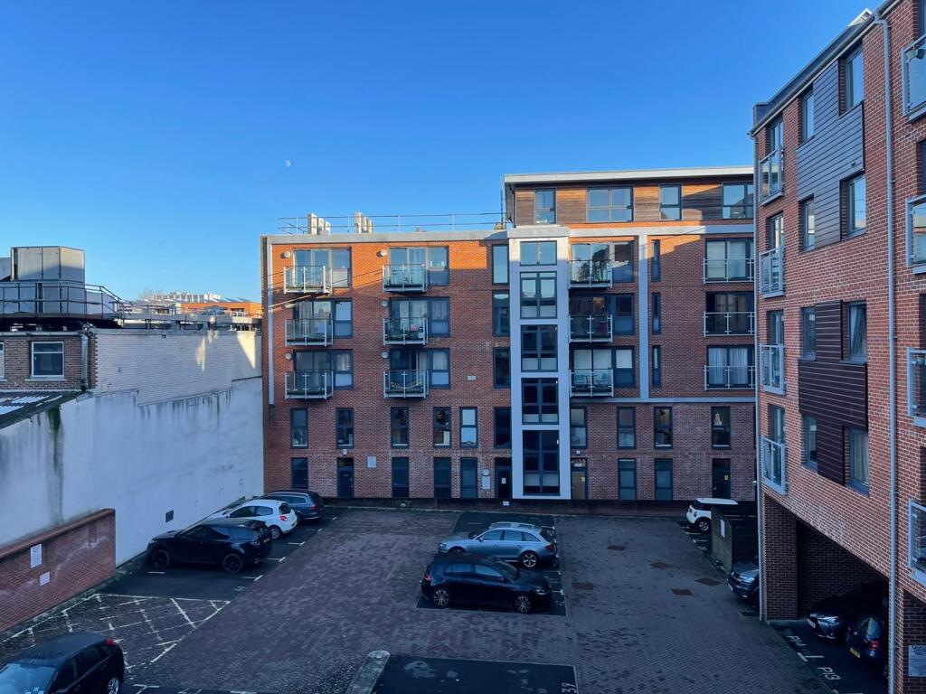 Property photo 8