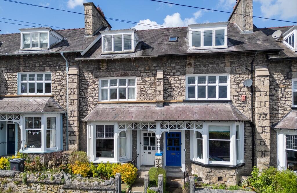 Main image of property: 6 Belmont, Kendal, Cumbria, LA9 4JP