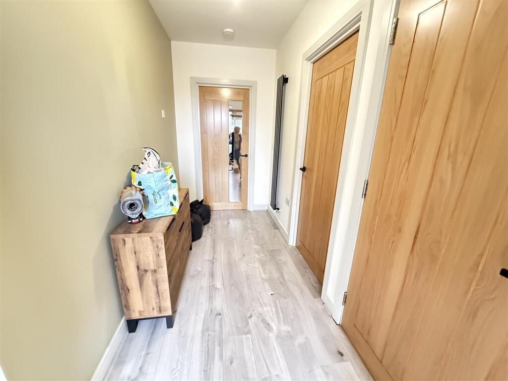 Main image of property: One Bedroom Flat- Black Lake, West Bromwich