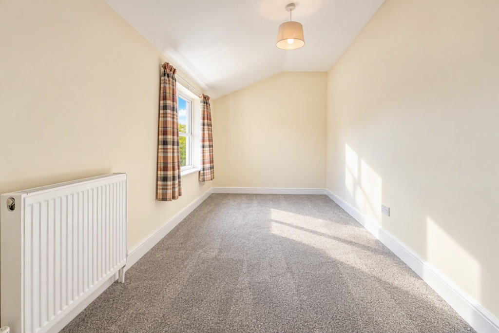 Apartment in Portsmouth - View 3