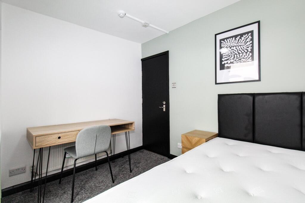 Main image of property: Grimthorpe Place, Leeds, West Yorkshire, LS6