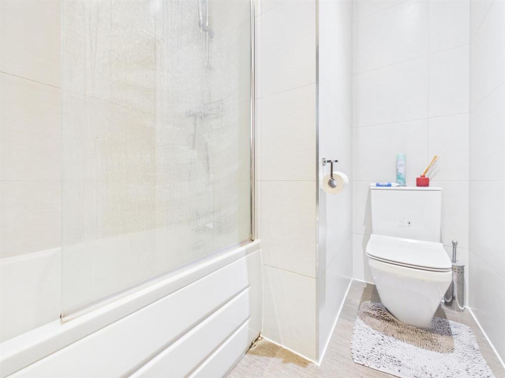Rotary House, Breakspear Road, Ruislip – pohled 6