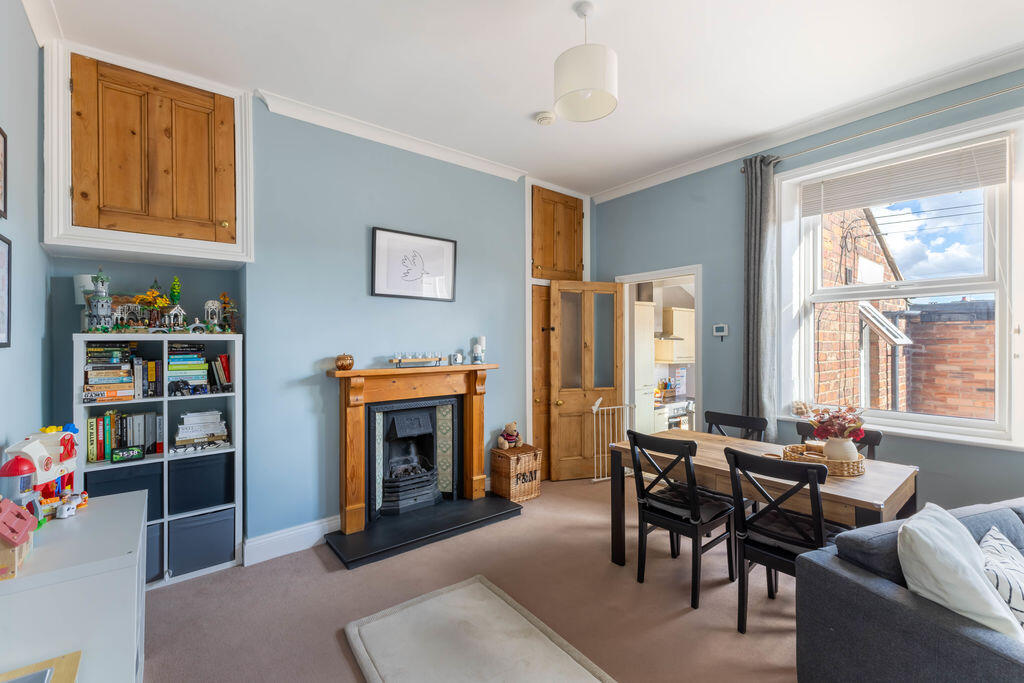 Apartment in Newcastle upon Tyne, Coxlodge - View 5