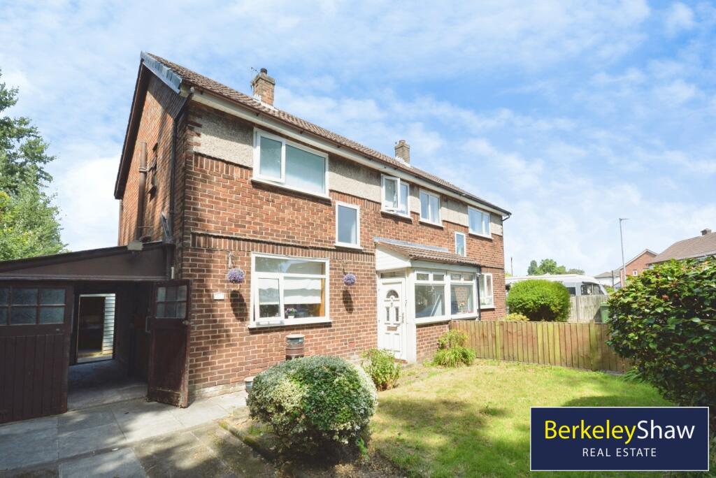 Main image of property: Meadway, Maghull, Liverpool