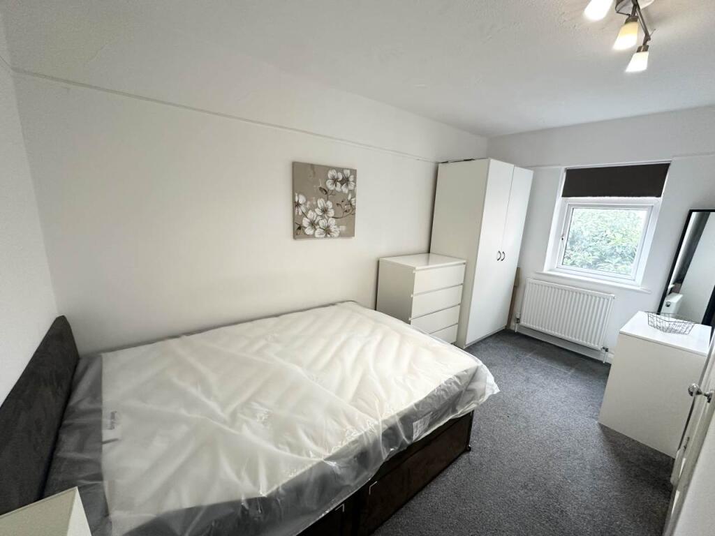 Main image of property: Burley Road (Room 4), Burley, Leeds
