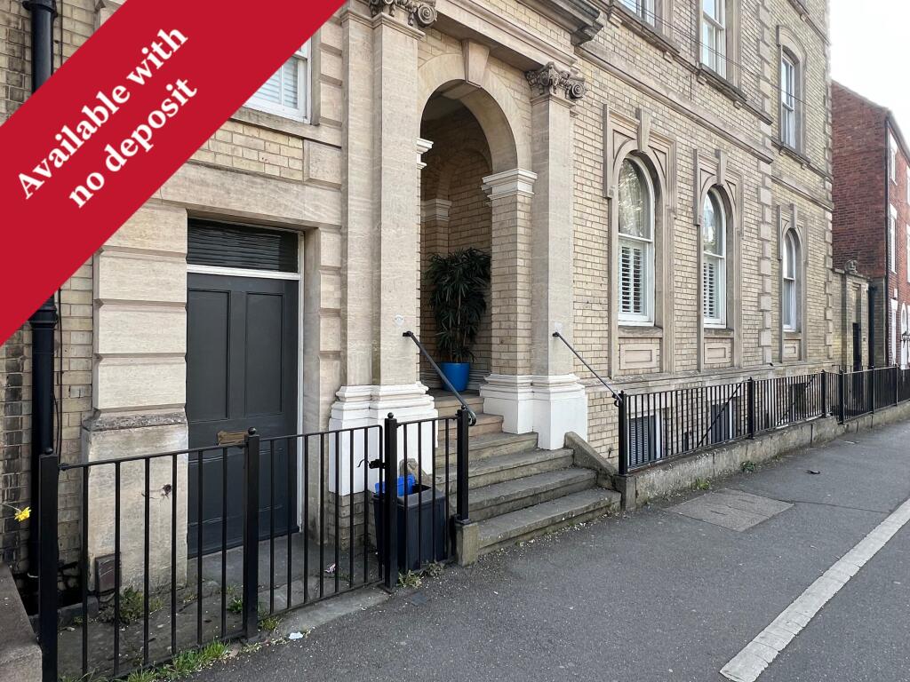 Main image of property: North Parade, Grantham, NG31