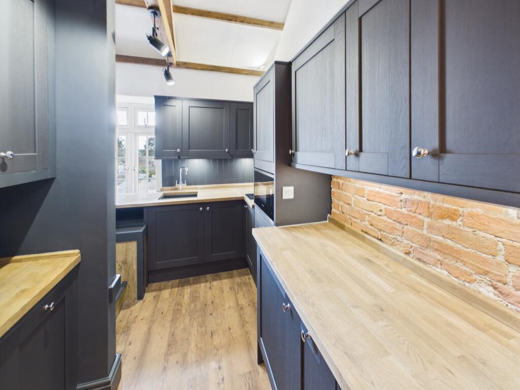 Apartment in Peterborough - View 4