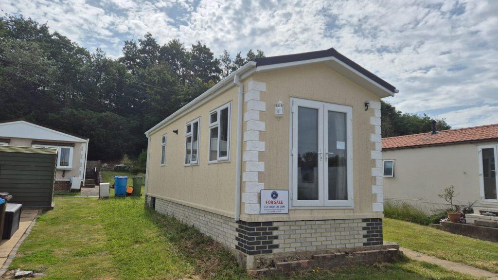 House in Rochester - View 3