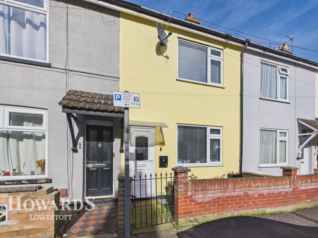 Main image of property: Maidstone Road, Lowestoft