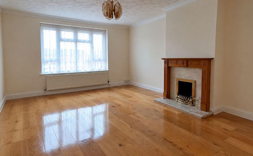 House in Portsmouth - View 4