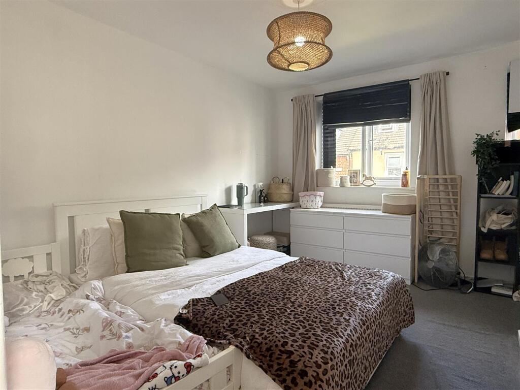 House in Wolverhampton - View 5