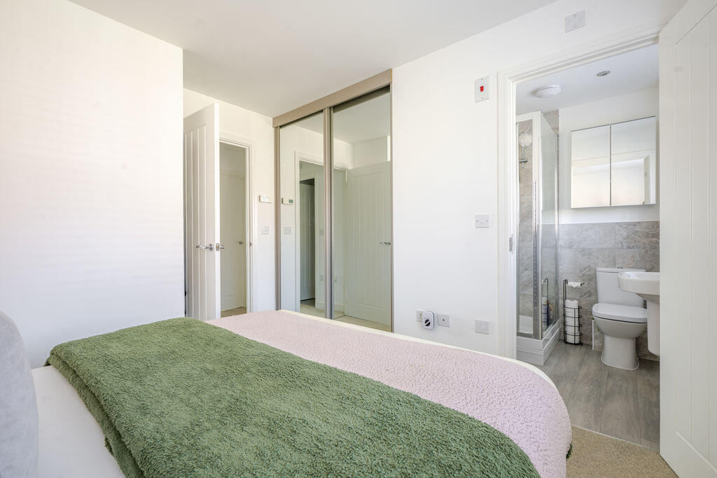 House in Uckfield, Ridgewood - More