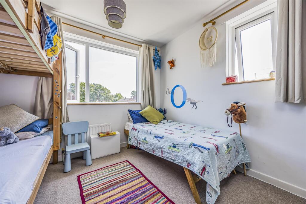 House in Portsmouth - View 6