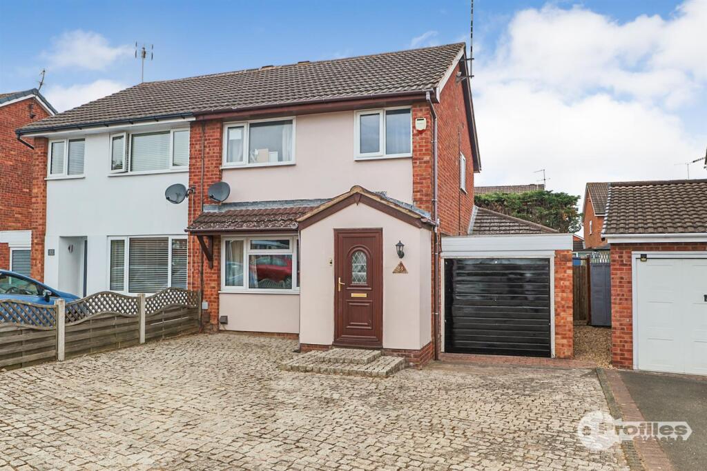 Main image of property: Tweedside Close, Hinckley