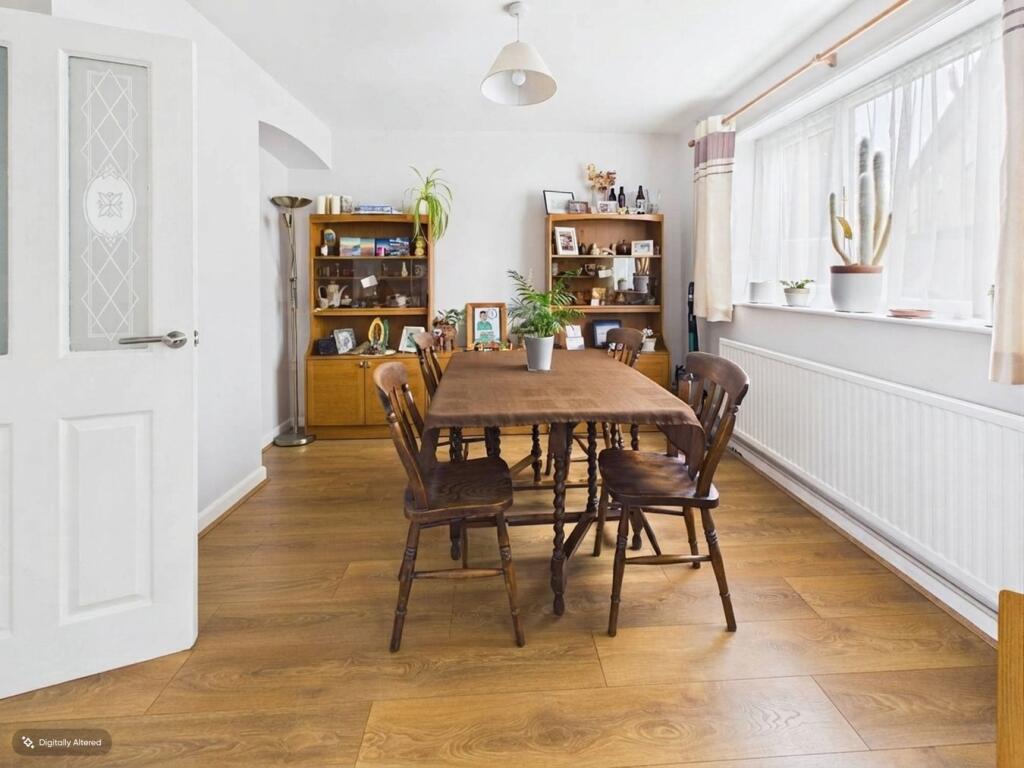 House in Biggleswade, Central Bedfordshire - View 5