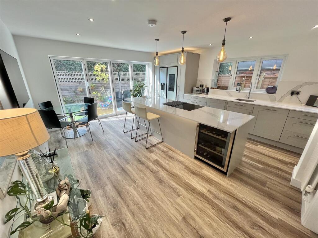 House in Stockport - View 4