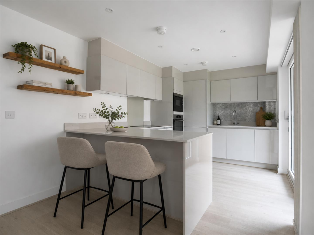 Apartment in York, South Bank - View 2