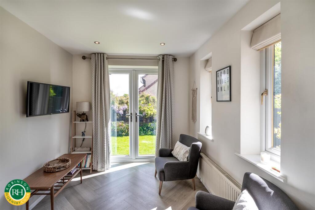 House in Doncaster, Norton - View 5