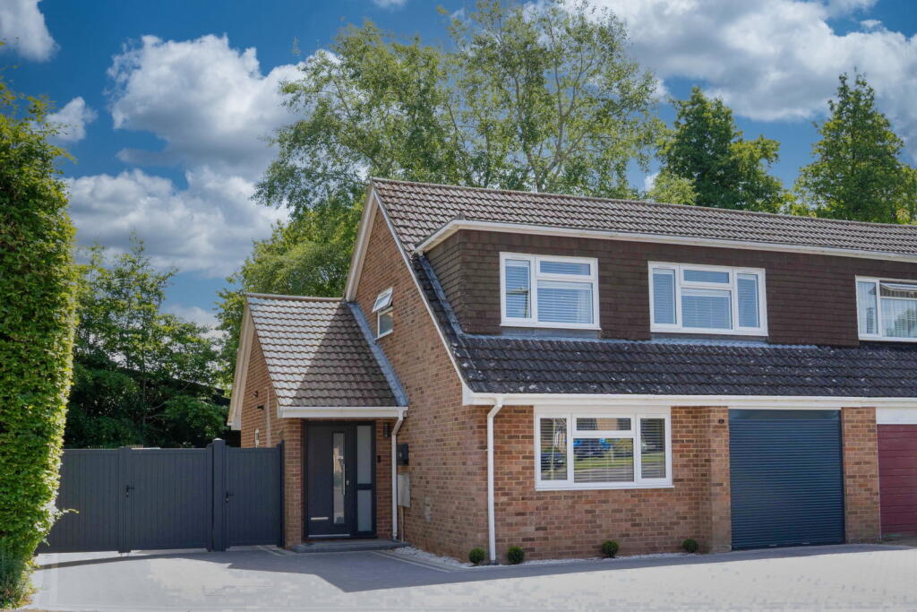 Main image of property: Lightsfield, Oakley, Basingstoke, RG23 7BY