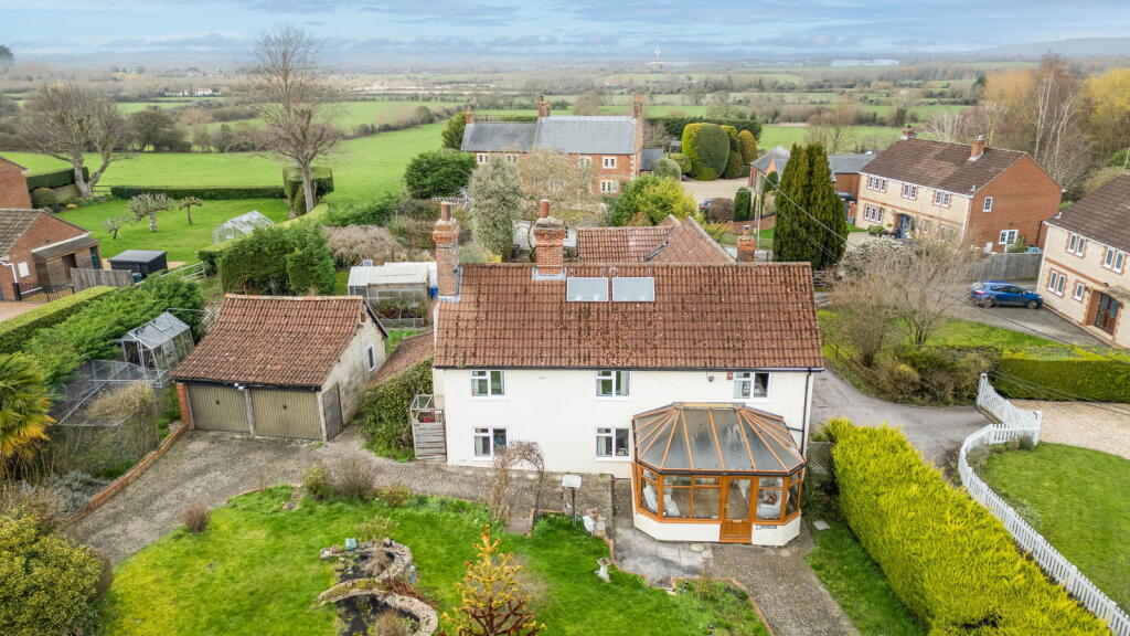 Great Hinton, Trowbridge, BA14