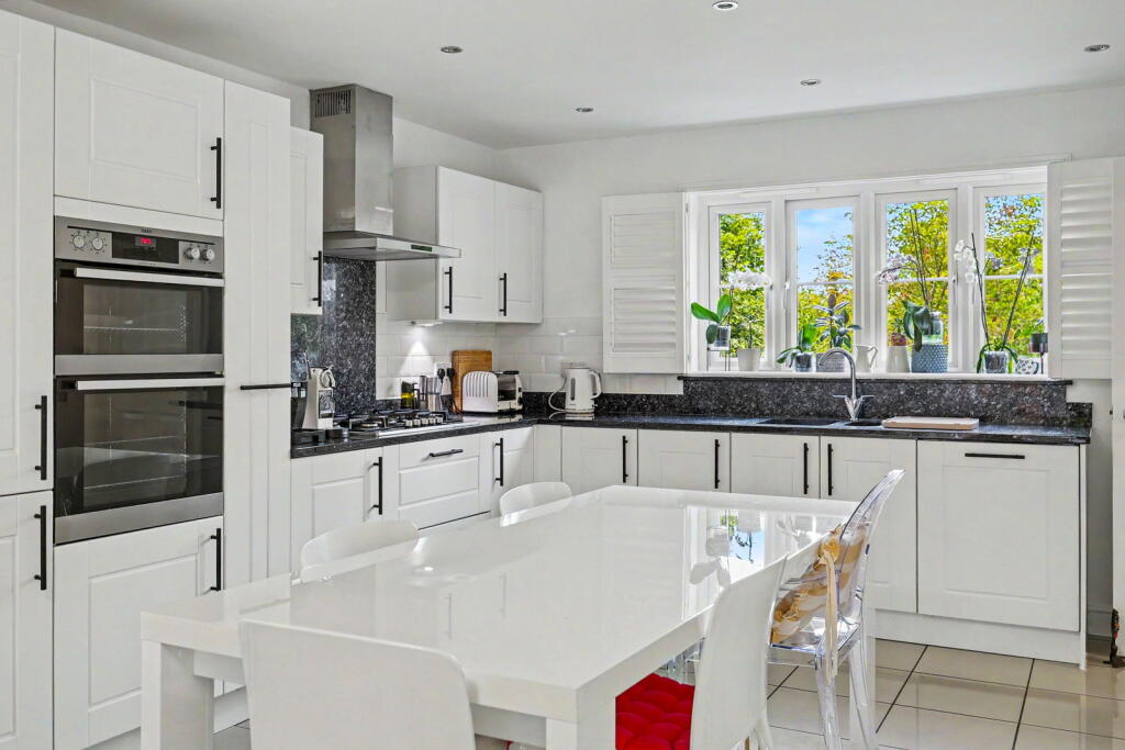 House in Chelmsford - View 4