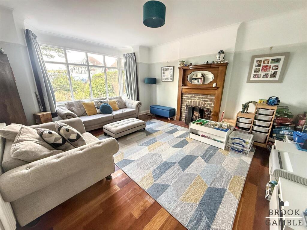 House in Eastbourne, East Sussex - More