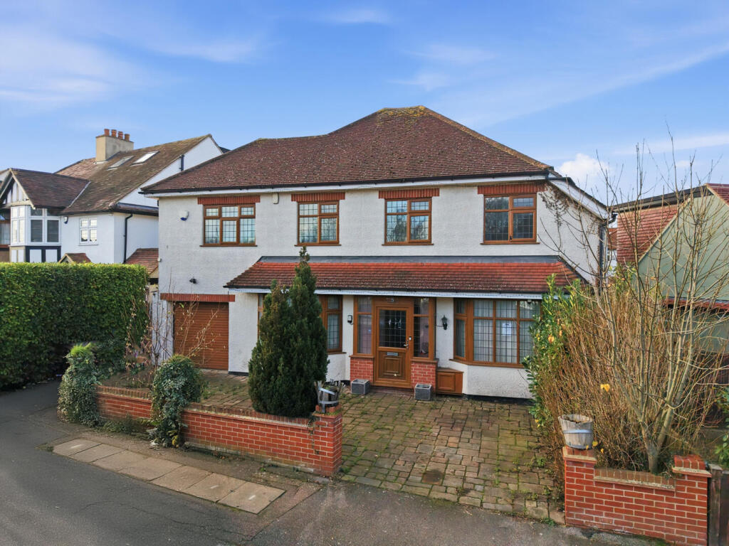 Main image of property: Brooklyn Avenue, Loughton