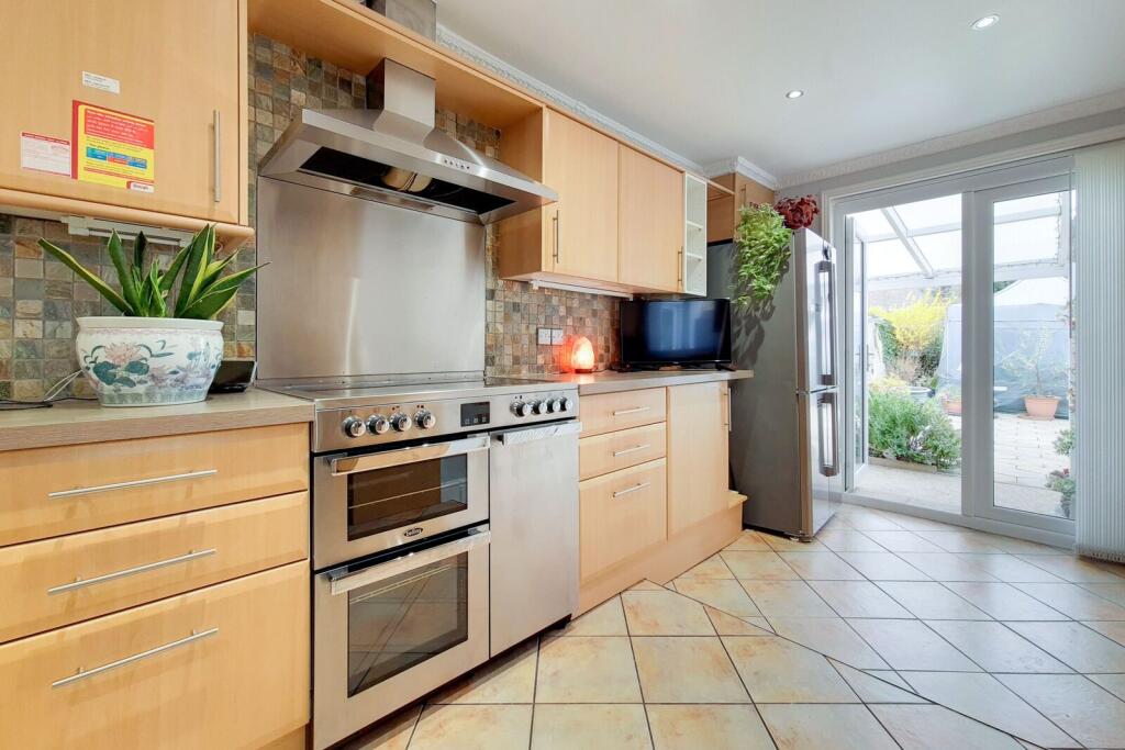 Main image of property: King Edward Street, Slough, SL1