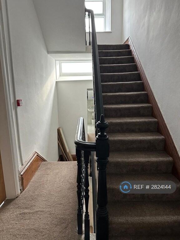 Additional image 6 of Park View Road, Bradford, BD9