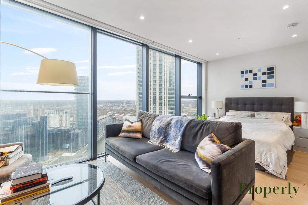 Main image of property: Marsh Wall, Hampton Tower, E14