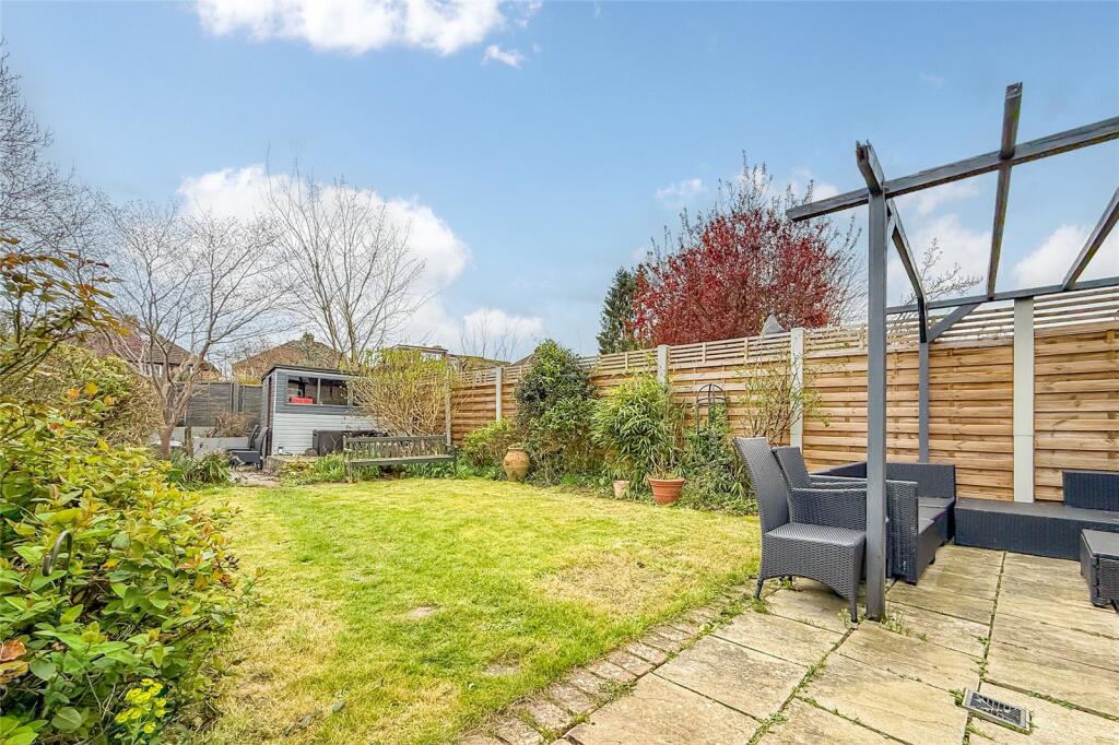 Additional image 11 of Wynchlands Crescent, St. Albans, Hertfordshire, AL4