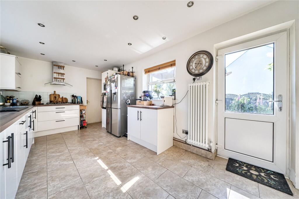 Pembroke Court, Undy, Caldicot, Monmouthshire, NP26 - View 2