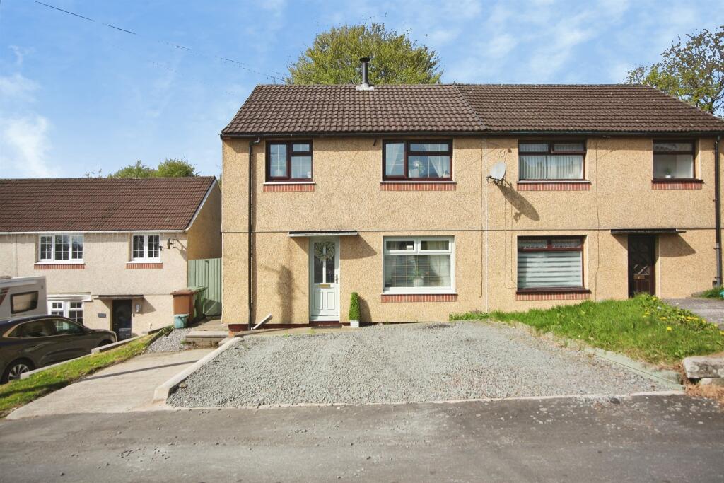 Main image of property: Cefn-y-Lon, CAERPHILLY
