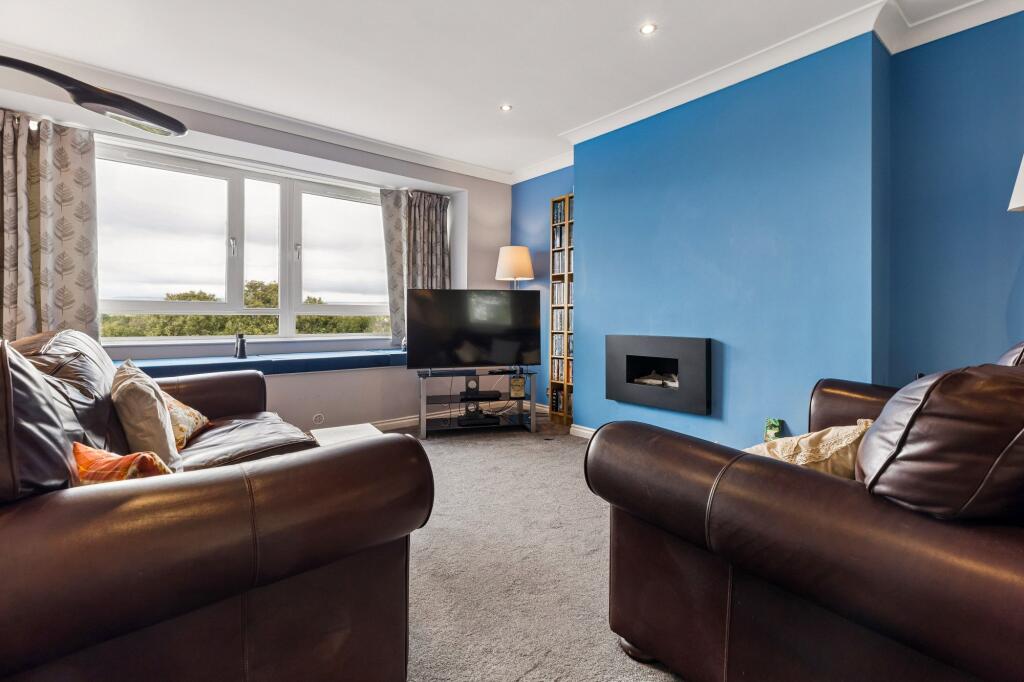 Apartment in Glasgow - View 3
