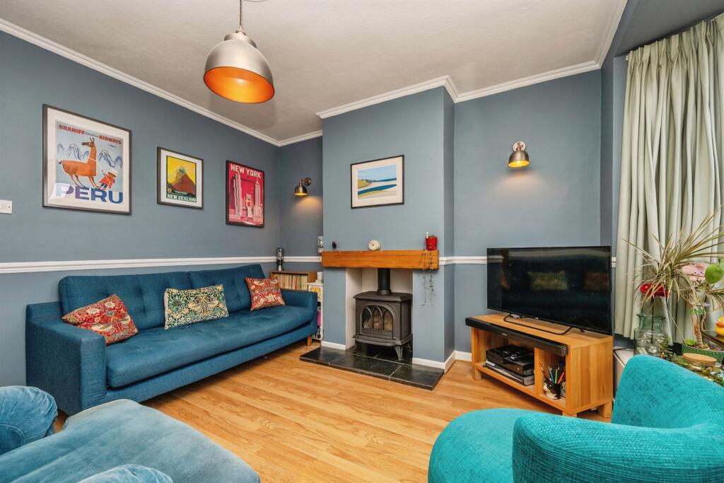 House in Worcester - View 3
