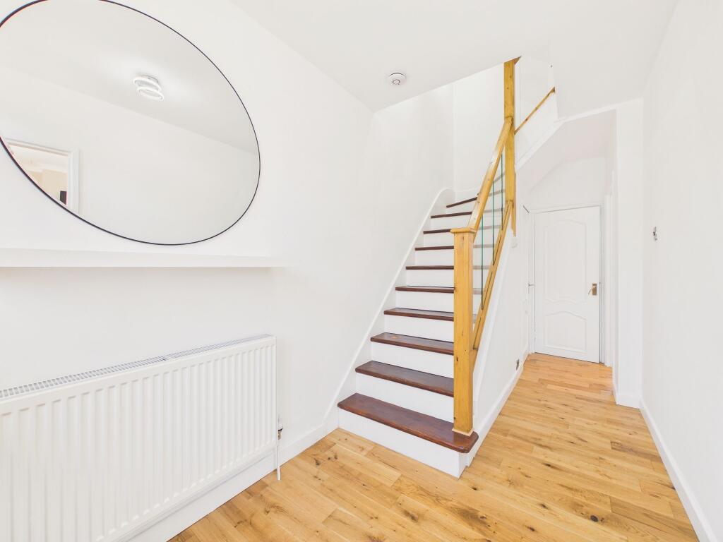 Norwood Gardens, Low Fell, NE9 - View 5