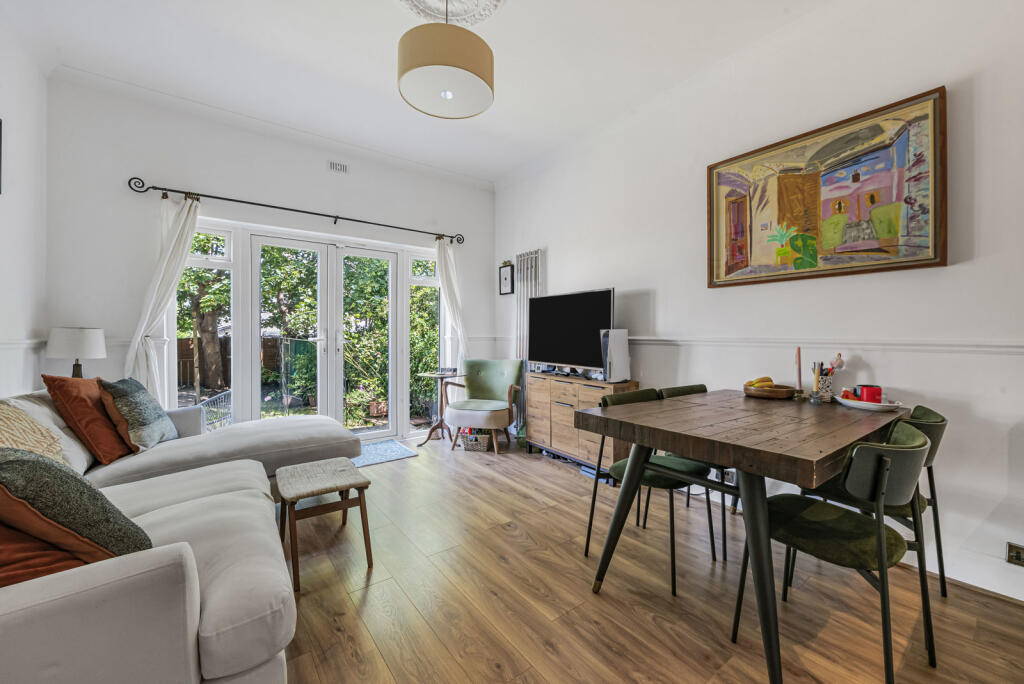 Main image of property: Clifford Road, London, SE25