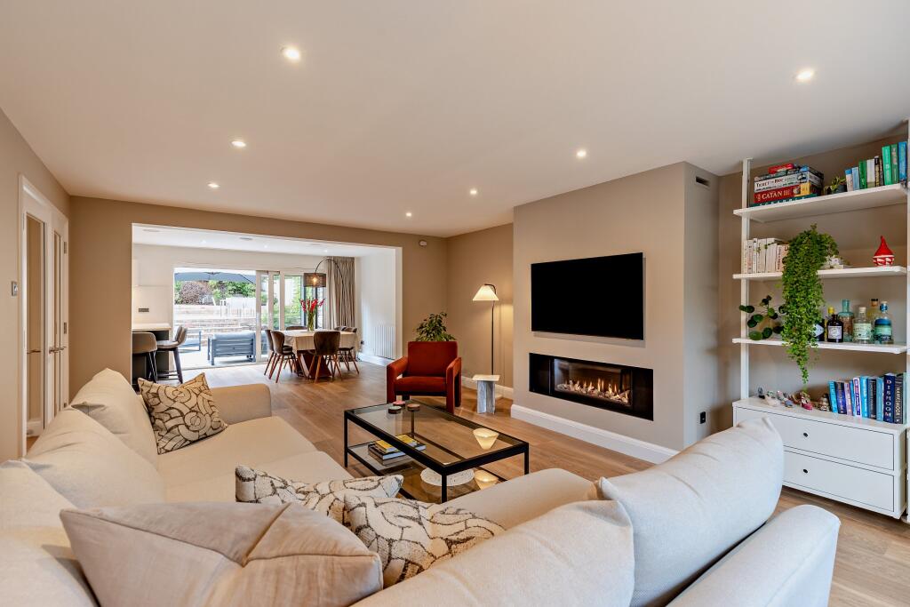 House in Tonbridge and Malling, Oldbury, Ightham - View 2
