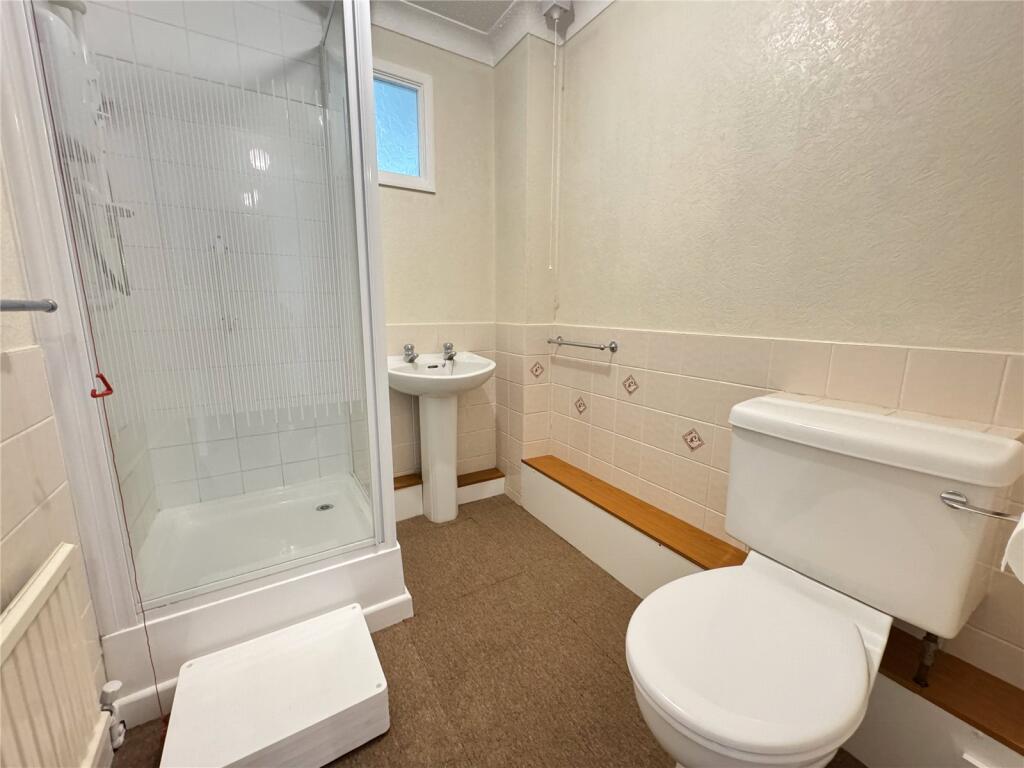 Apartment in New Forest, New Milton - View 5