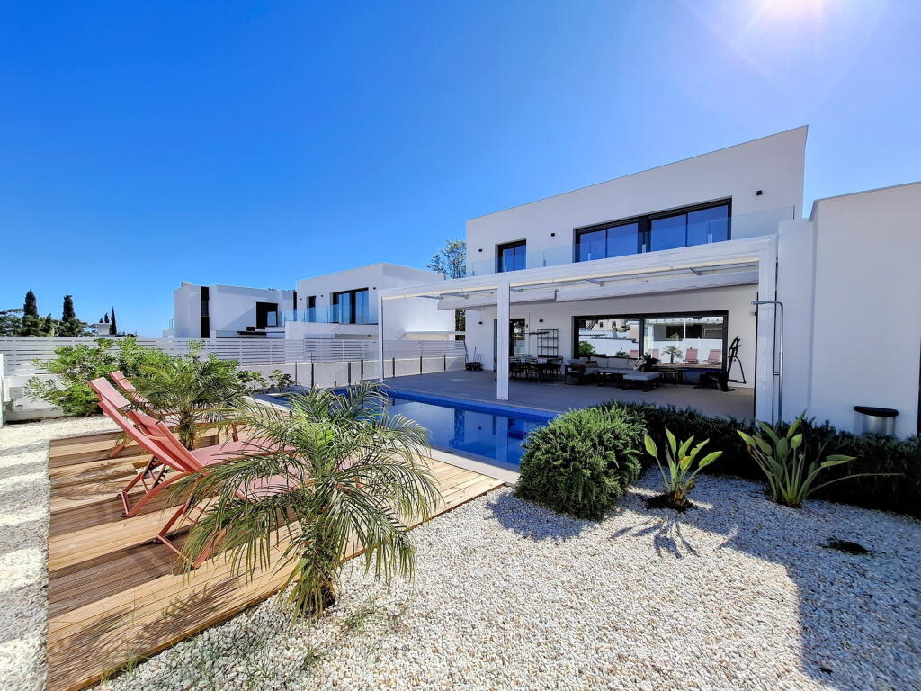 Main image of property: Valencia, Alicante, Denia