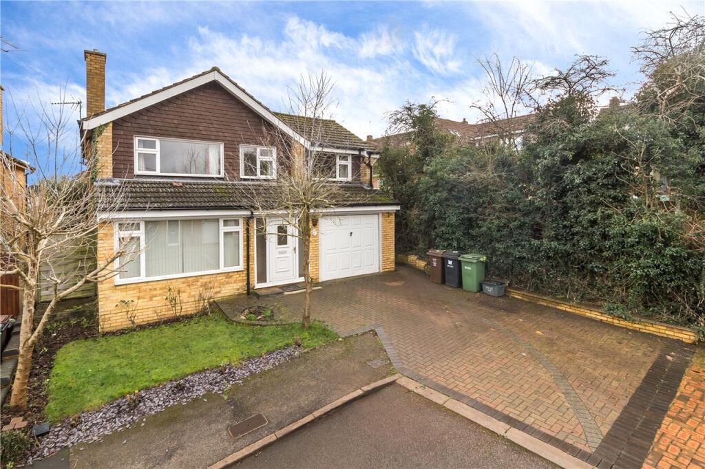 Main image of property: Vale Close, Harpenden, AL5