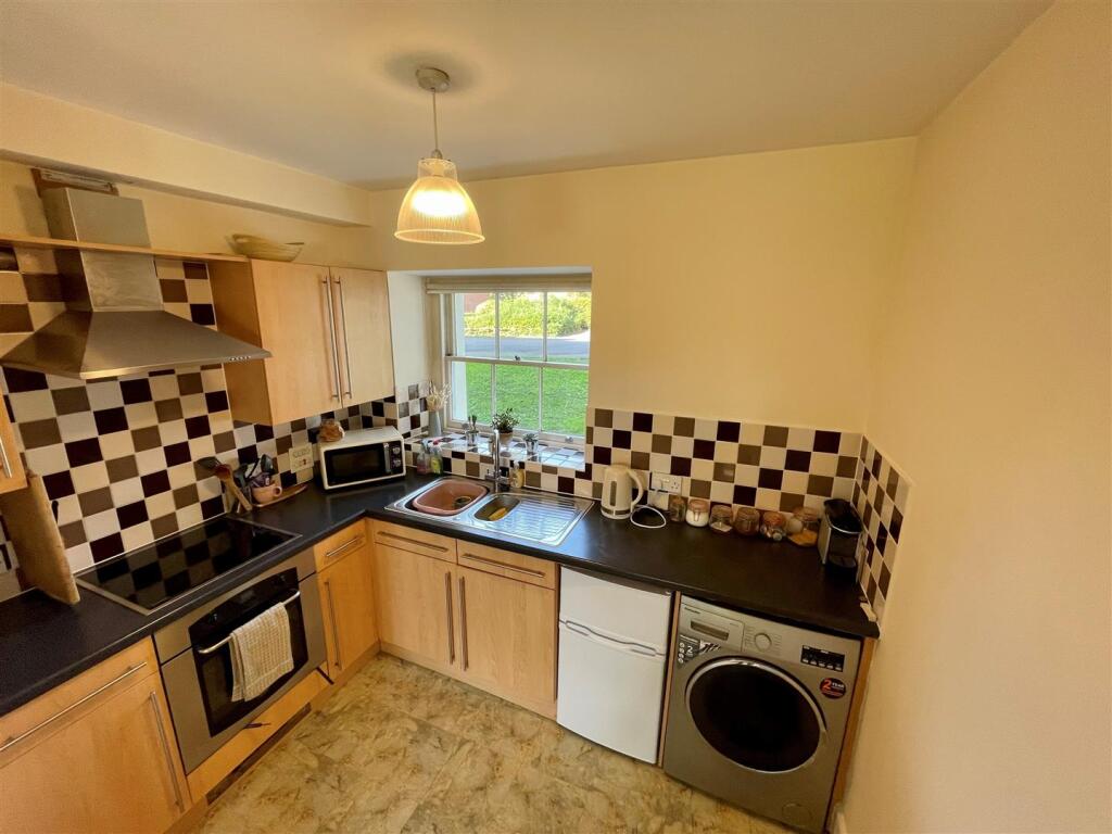Apartment in Gloucester, Wotton Pitch - View 2