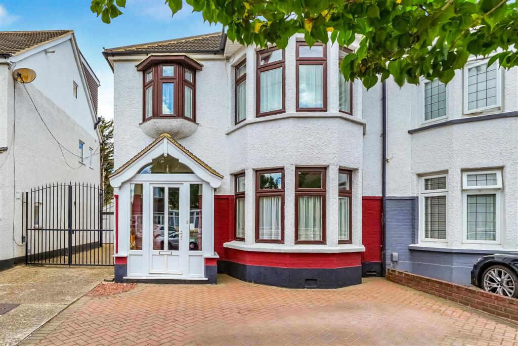 Main image of property: Beechwood Gardens, Ilford