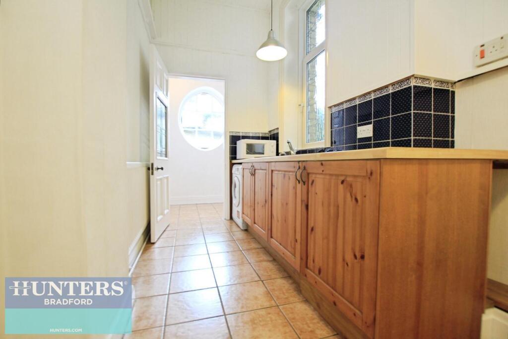 Chellow Grange, Chellow Lane Bradford, West Yorkshire, BD9 6AP - View 4
